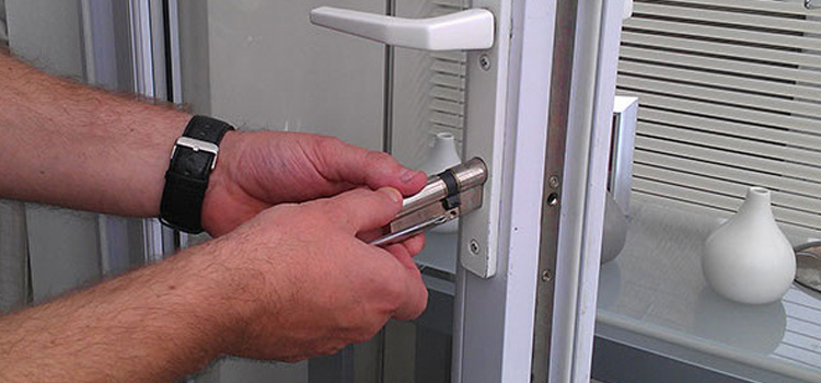Commercial Door Lock Repair in Rossmoor